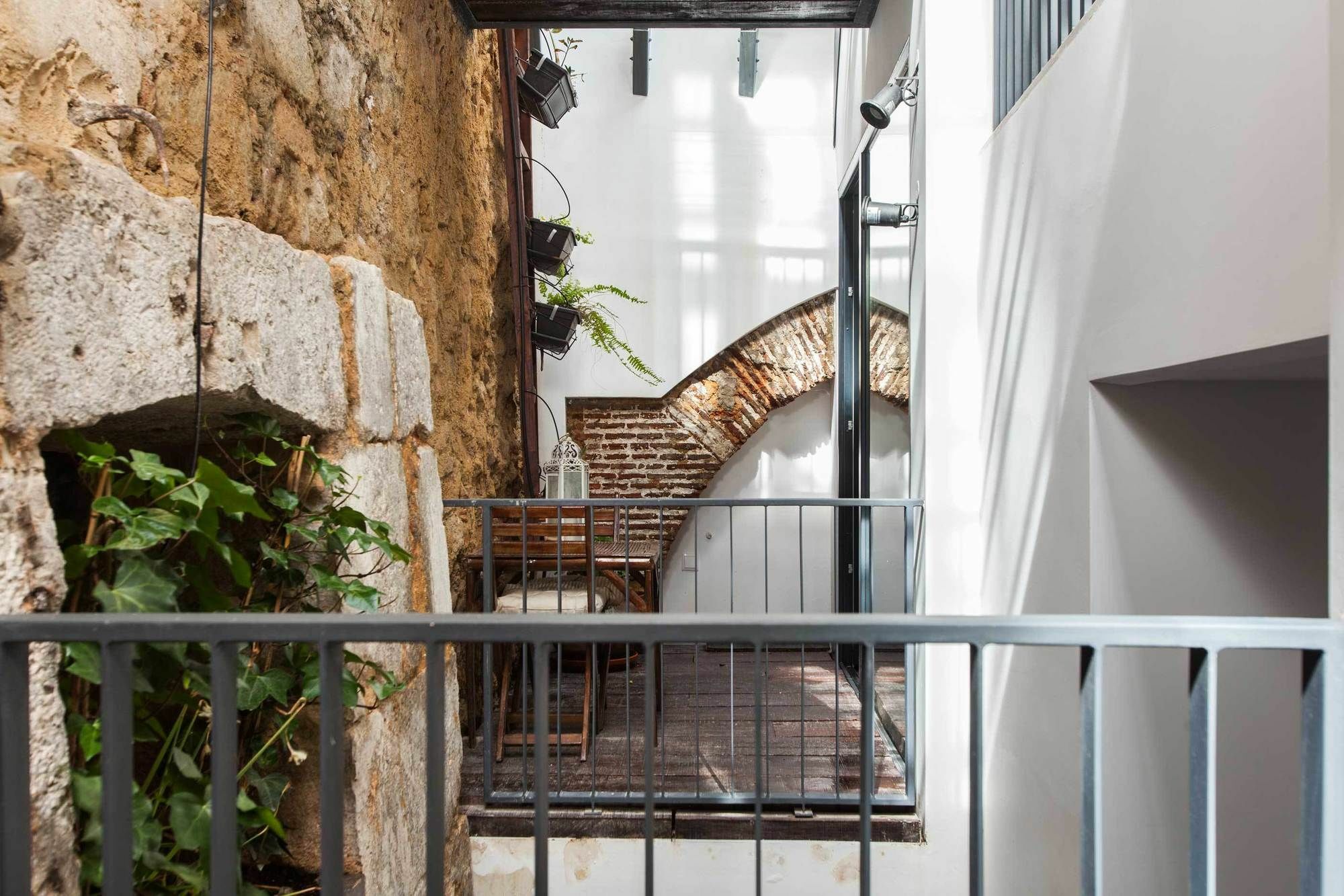 The Old Stables Chiado Apartments Lisboa 外观 照片